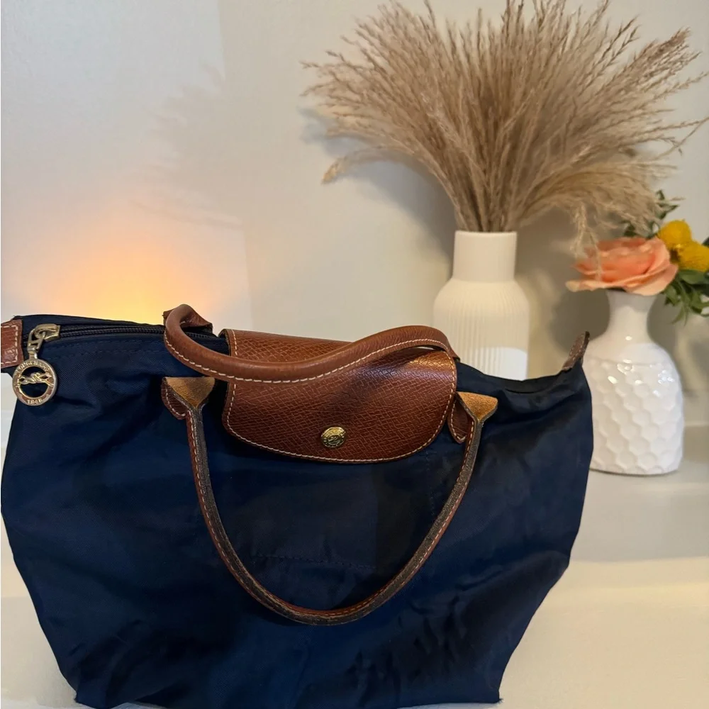 Longchamp Le Pliage Small Navy Tote - Picture 1 of 6